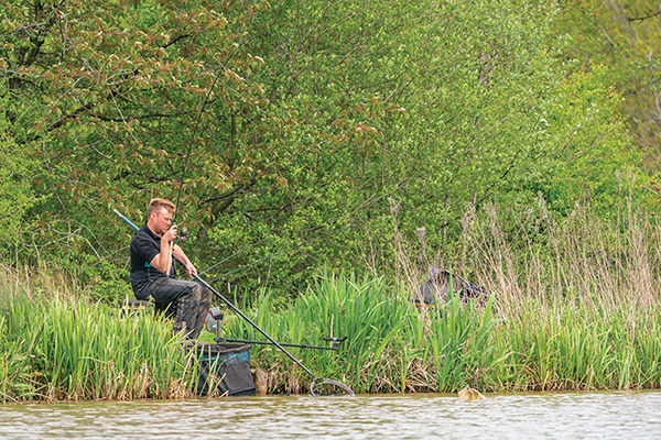 Bomb & Pellet Waggler - Brad Parkes