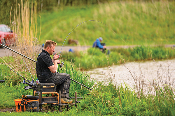 REFINED Bomb & Pellet Fishing!, Keep Catching On This Awesome Approach, UK Match Fishing Tackle For True Anglers