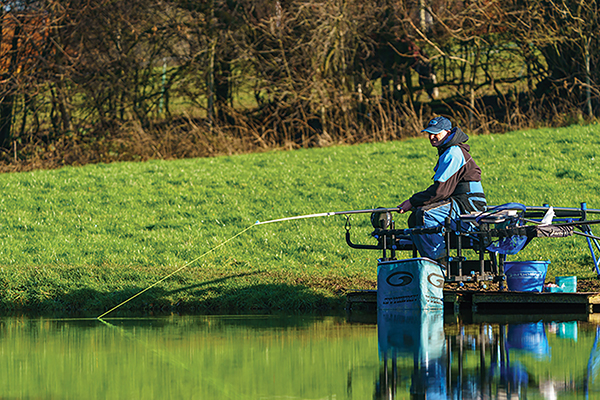 River Fishing Tips  How to set up a flat float - Darren Cox — Angling Times